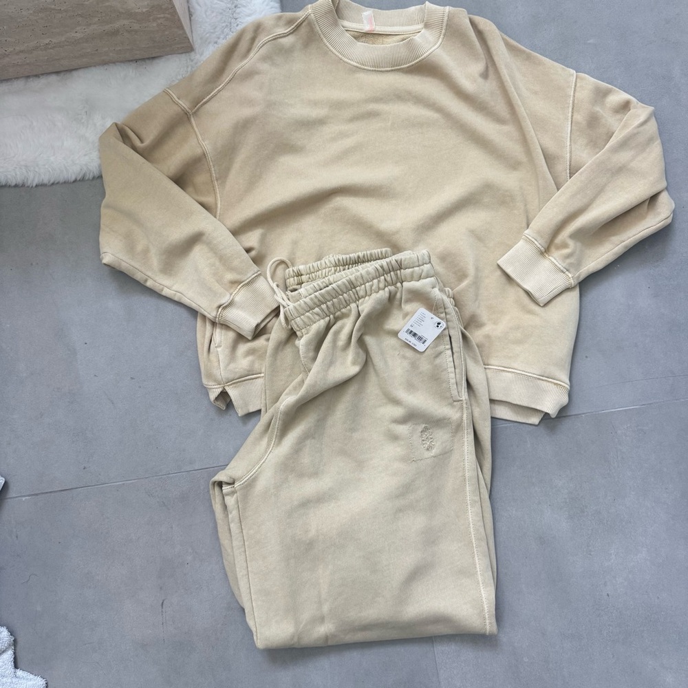 Free people free movement distressed sweat suit set